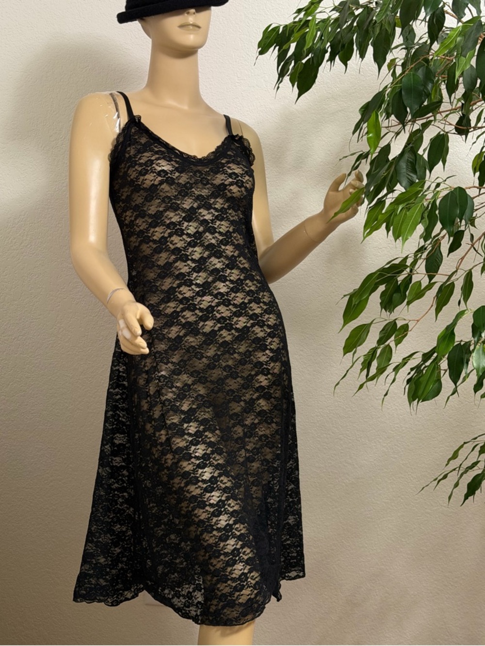 Black Lace Slip Dress M Sheer Floral Layering Romantic